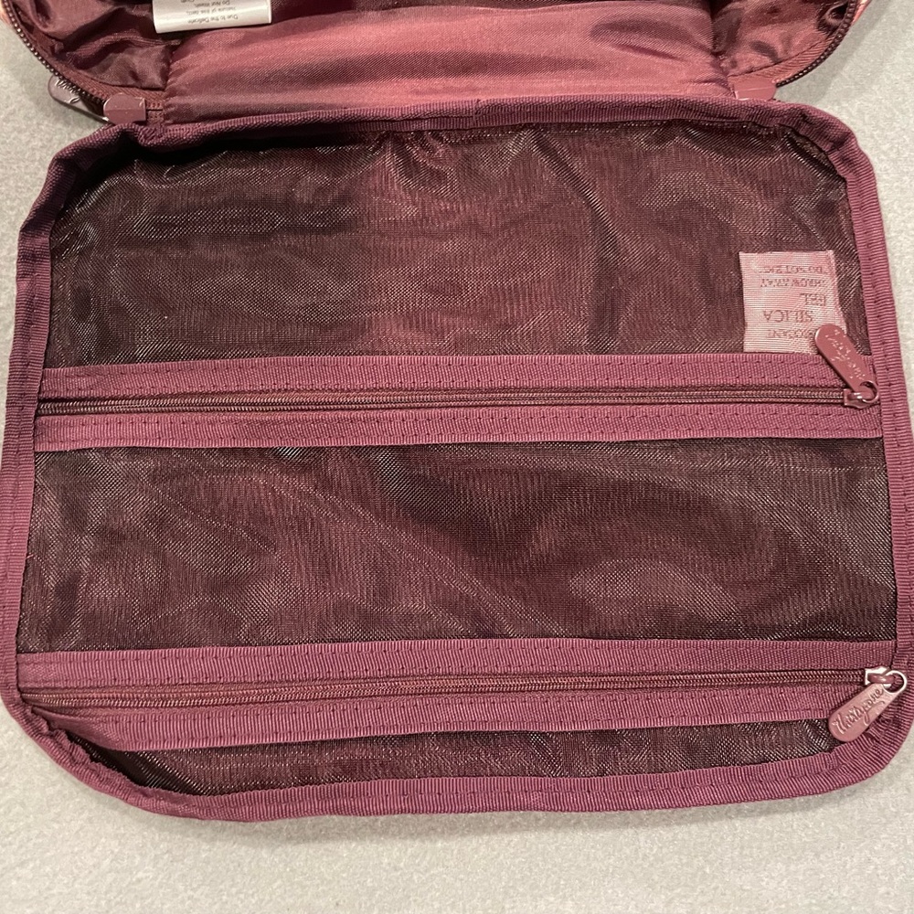 Thirty-One Get Creative Crossbody - Picture 6 of 11